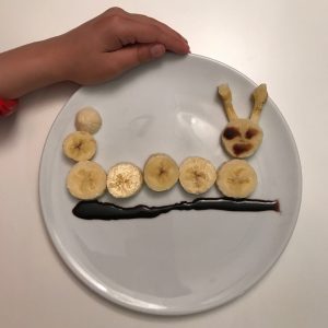 Frutas divertidas, gusanito de plátano