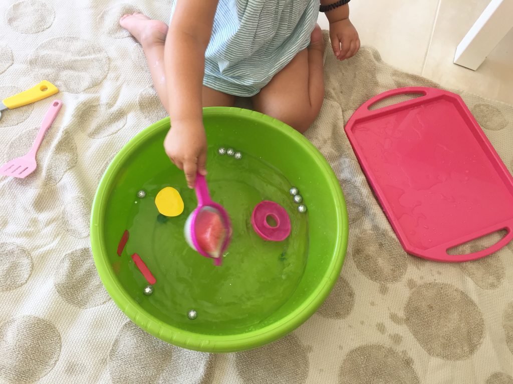 Juegos con Agua para niños | Mamá y 1000 cosas más