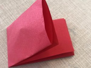 paso a paso corazon origami